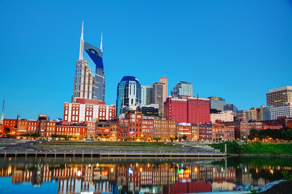 shutterstock photo of downtown nashville early in the morning