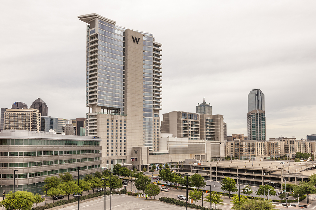 Mesero, Orangetheory Join Dallas Victory Park - CommercialCafe