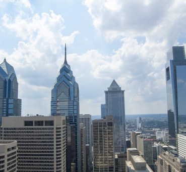 public domain pixabay image of philadelphia skyline