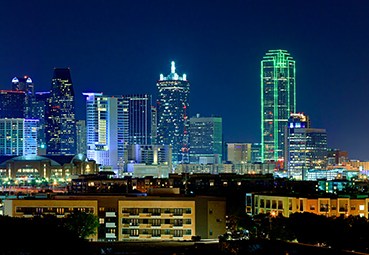 night time dallas skyline