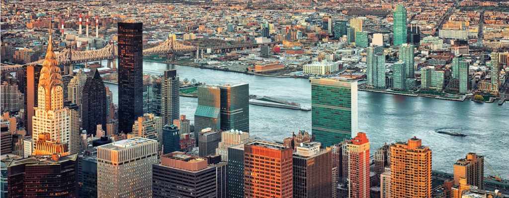 Following the closing of this new, 15-year lease, the New York-based bank will pay an asking rent of roughly $67 per square foot for a total of 280,182 square feet of Manhattan office space spread across 10 floors. The tenant roster at 1400 Broadway also includes the likes of IPG and Burlington Coat Factory, as well as French skincare company Clarins, which recently leased 15,000 square feet in the 37-story building.