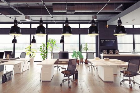 Flexible desk arrangement for hybrid work