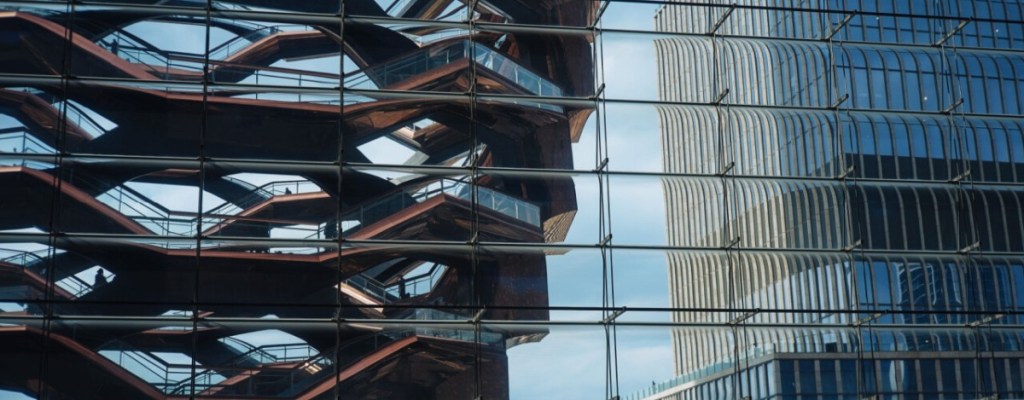 Truist Financial will join a select list of tenants — comprised of the likes of Meta, Vista Equity Partners and ServiceNow — at the soon-to-be-completed 50 Hudson Yards in Midtown Manhattan. Even before construction began on 50 Hudson Yards, the building was already attracting the attention of major players. Social media giant Meta signed in 2019 and also has space at other Hudson Yards properties, while BlackRock had agreed to move its headquarters to the skyscraper as early as 2016.