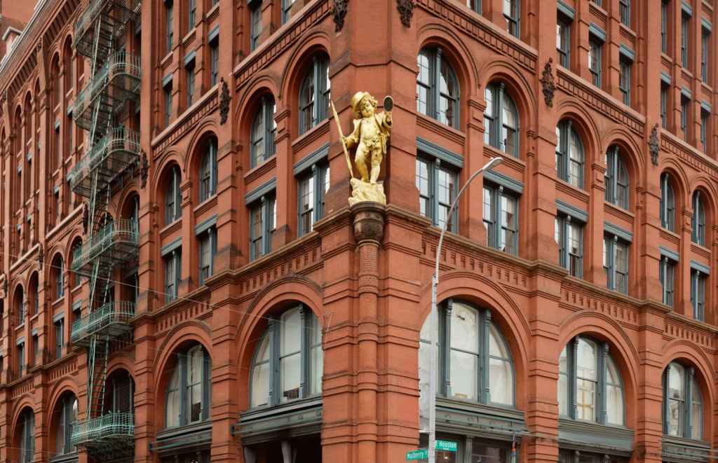 Manhattan office building