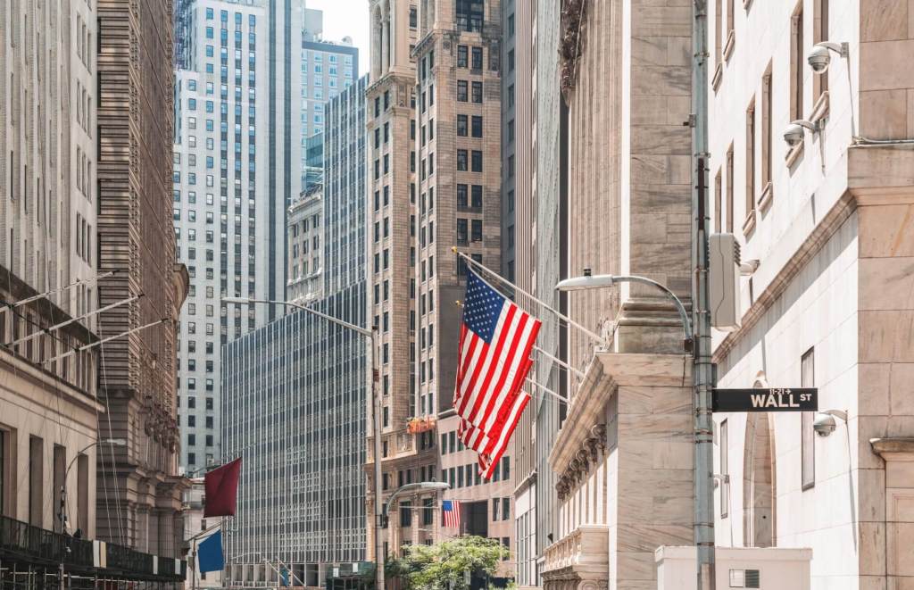 lower manhattan financial district wall street office space and other commercial buildings
