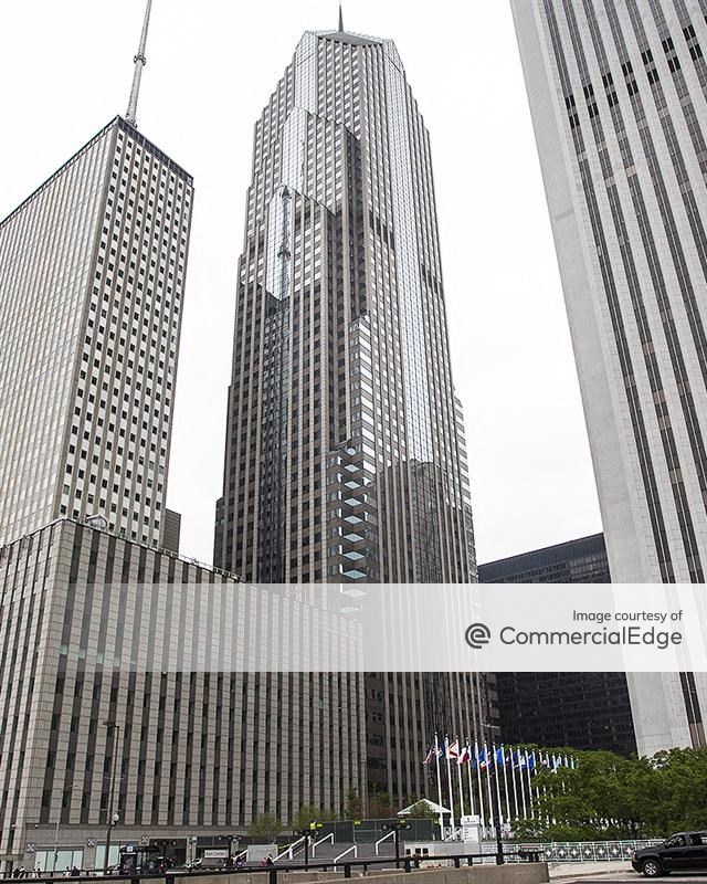 view from street level of the Prudential Center tower 2 office building in the Chicago lakefront east submarket