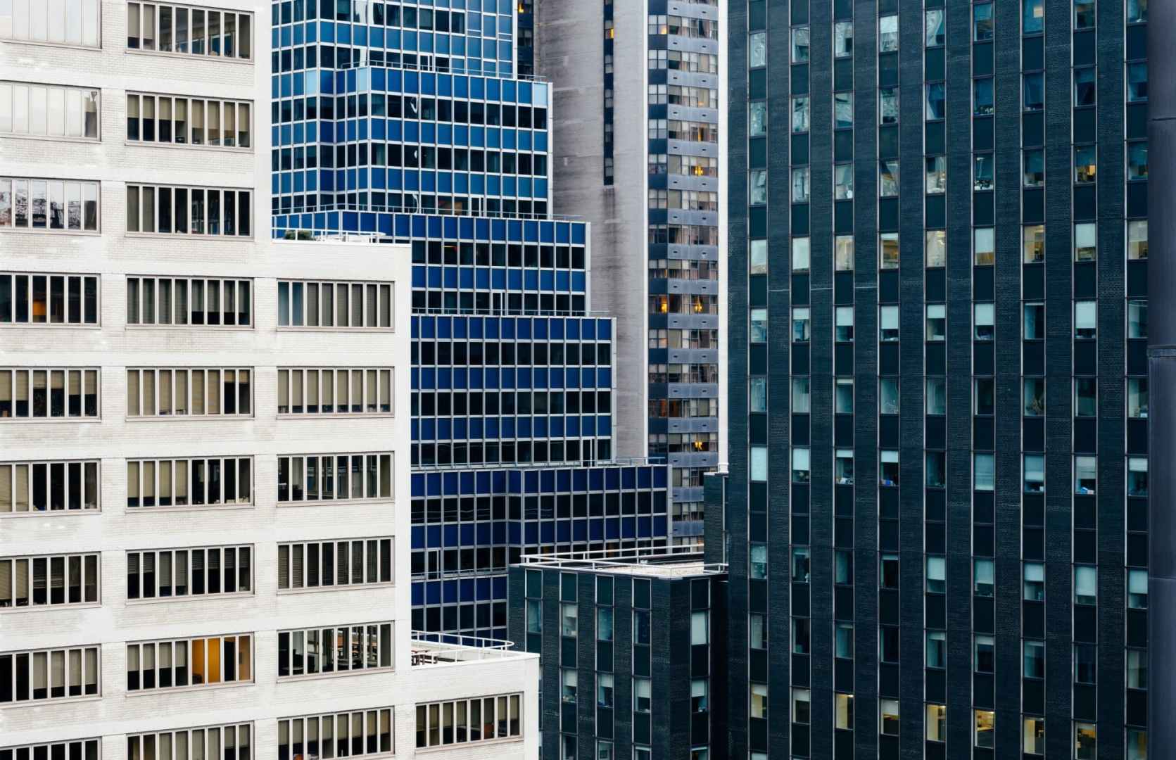 Comparison of buying vs leasing office space for business owners.