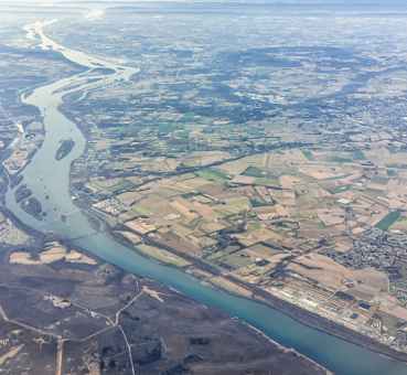 aerial view of the greater washington dc area along the potomac river