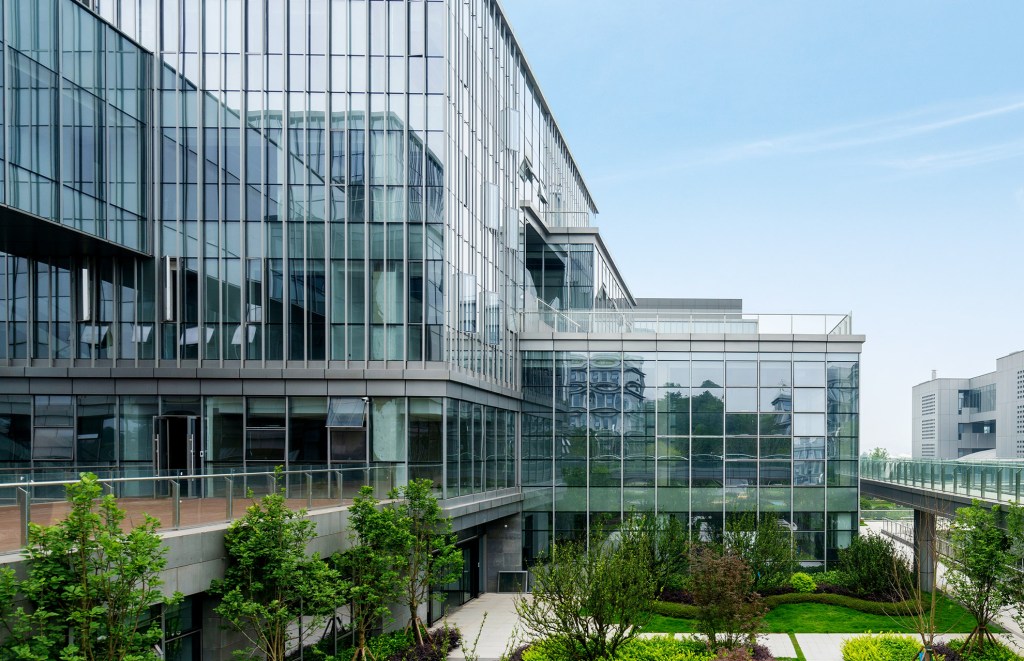 Record office vacancies are creating opportunities for building owners to repurpose vacant spaces and for cities to combat housing shortages.