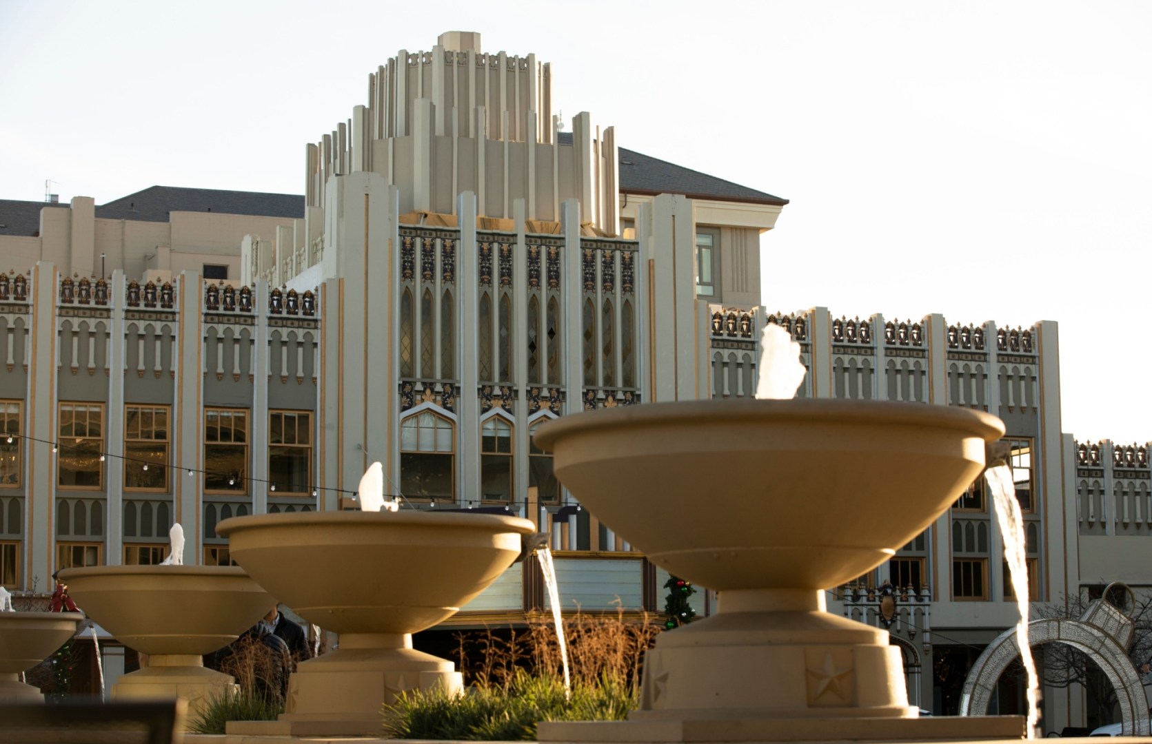 historic building in redwood city california