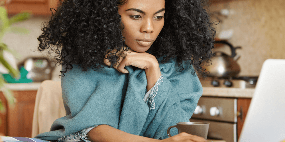 girl with laptop