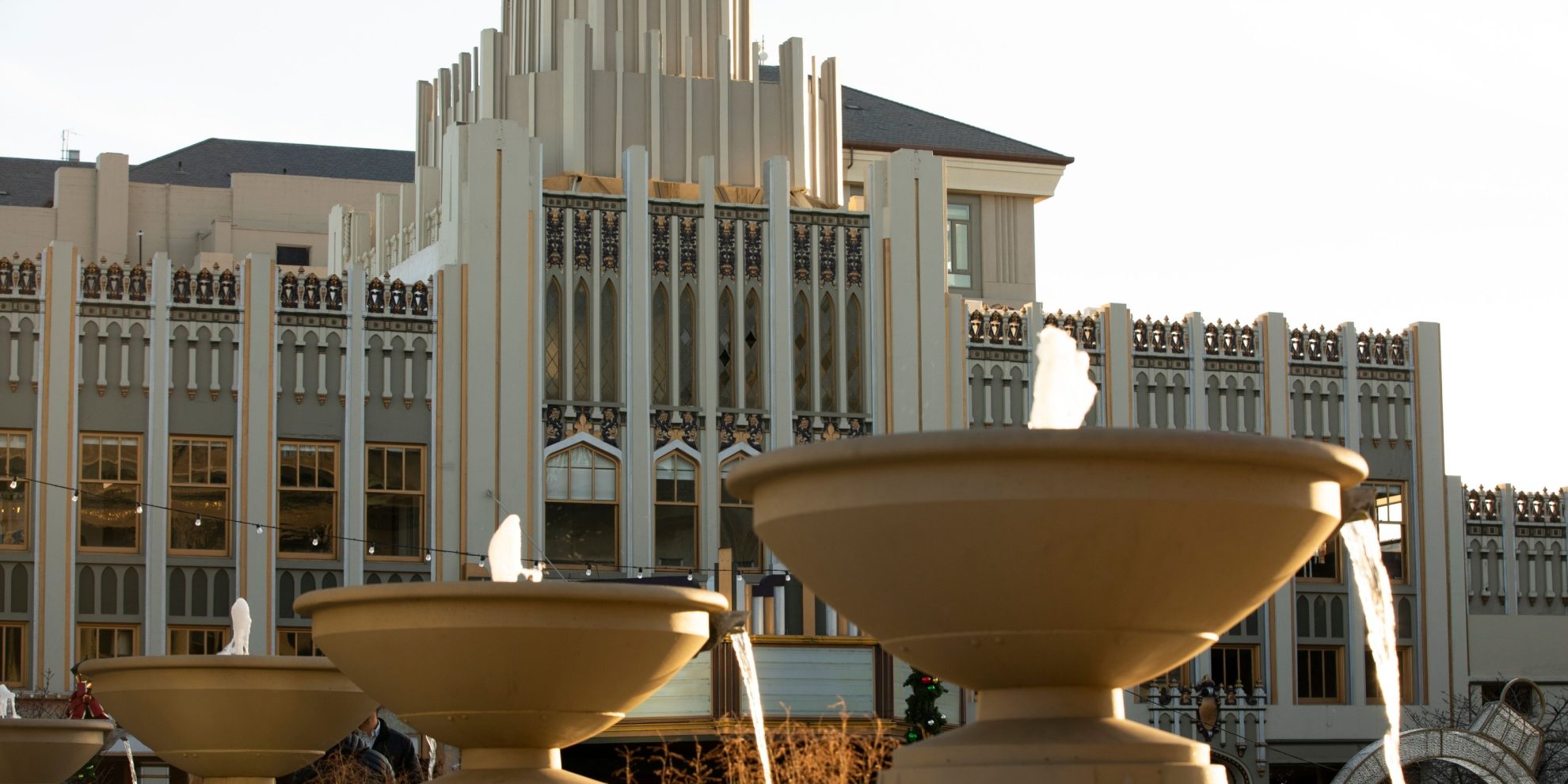historic building in redwood city california