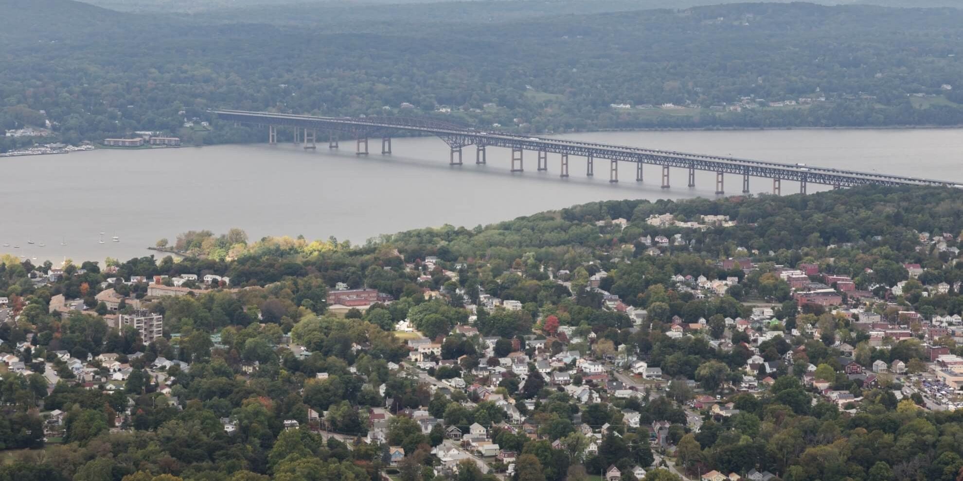 montgomery new york area bridge over the hudson river