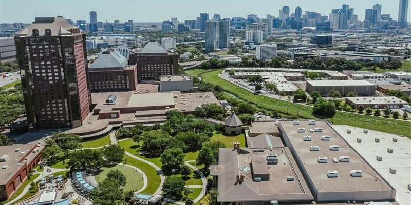 oak lawn west dallas