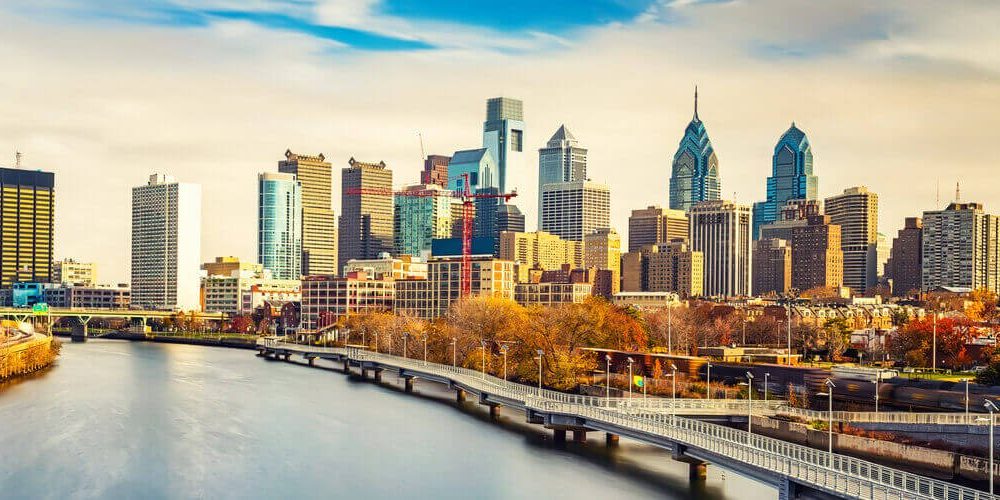 overview of the skyline and office buildings in Philadelphia