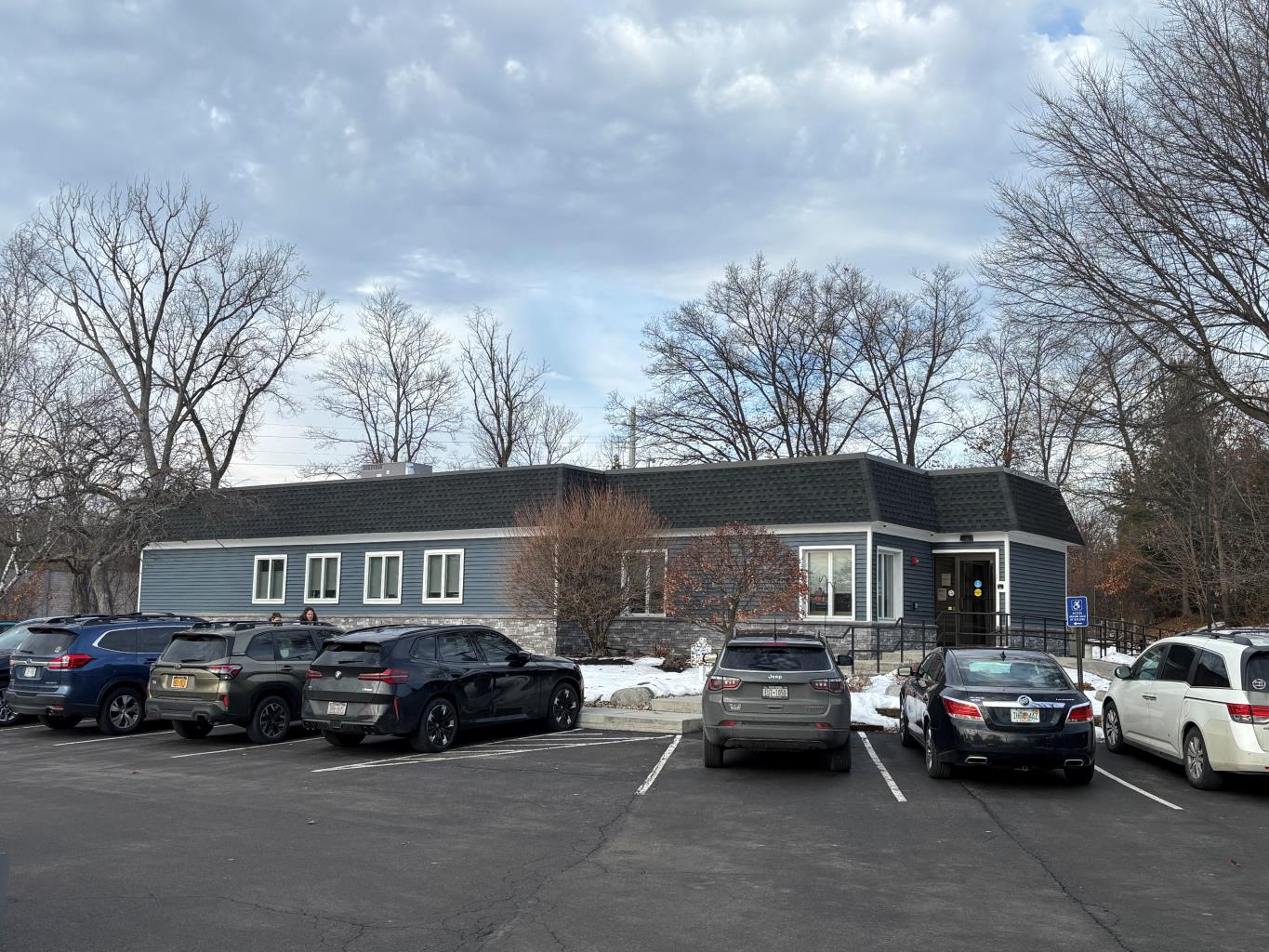 81 Schoolhouse Rd
