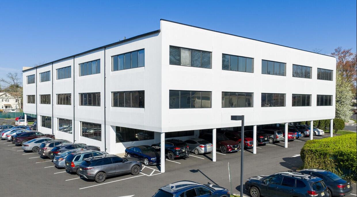 340 North Ave E