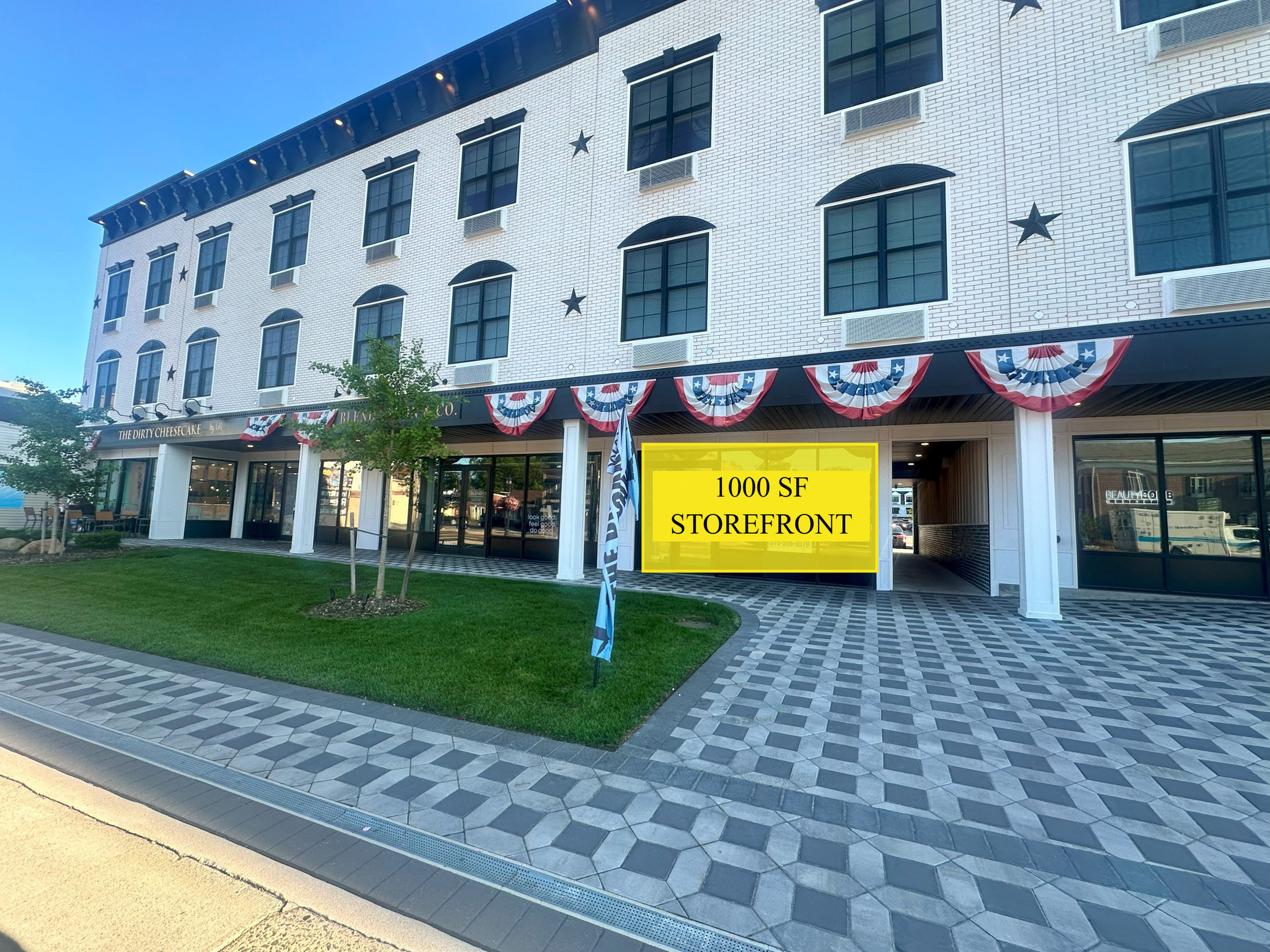 The Lofts at Maple & Main Retail