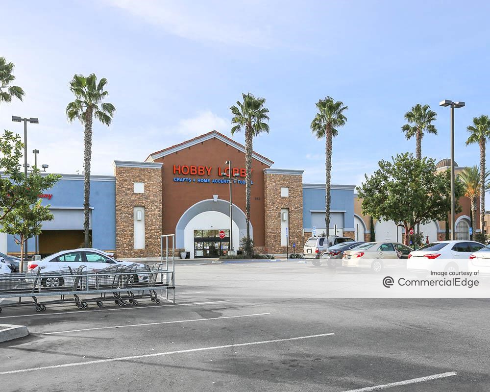 Creekside Marketplace