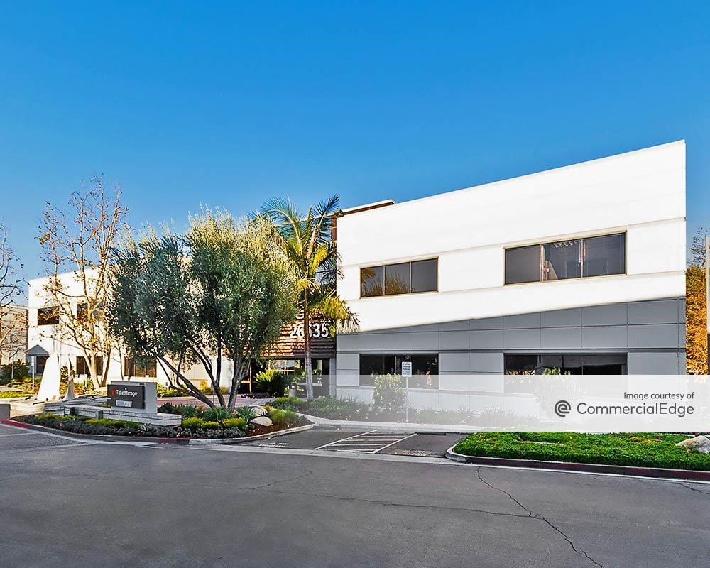 Corporate Center Calabasas - 26635-26637 Agoura Road