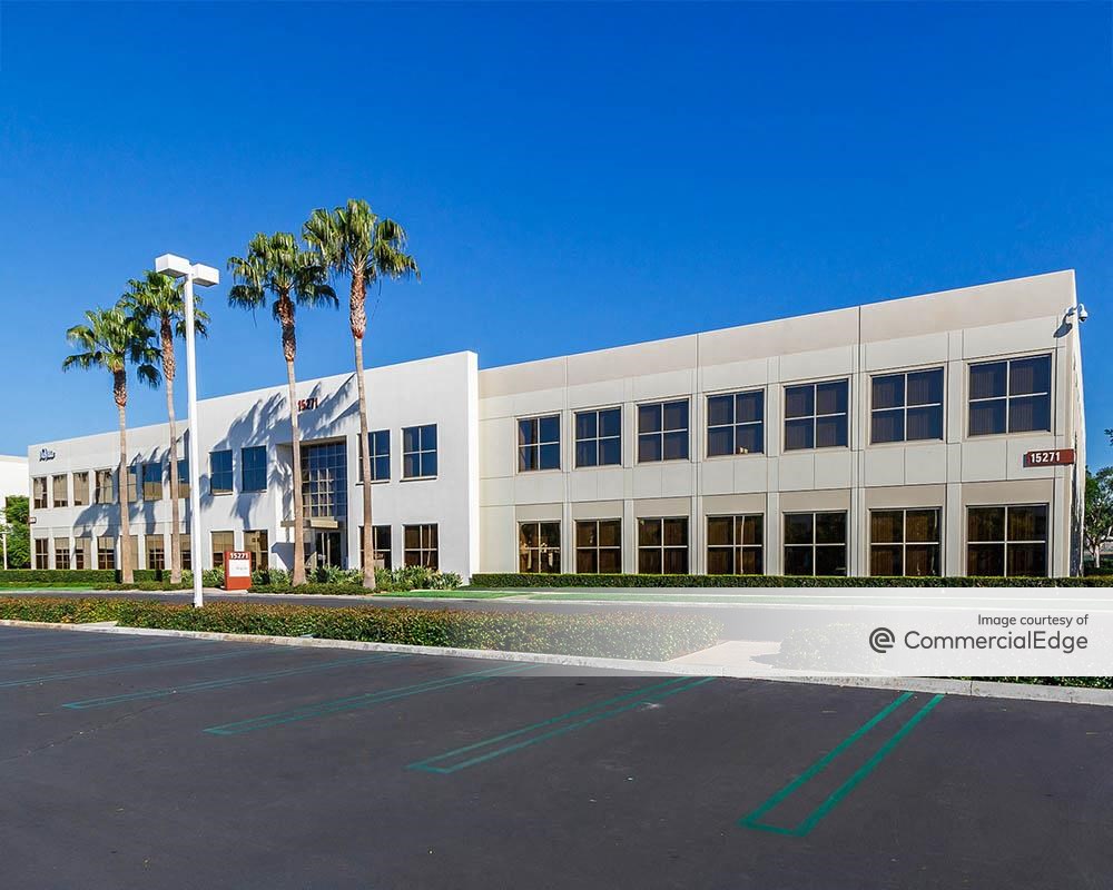 Discovery Business Center - 15271 Laguna Canyon Road