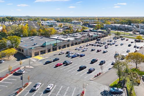 Echo Plaza Shopping Center