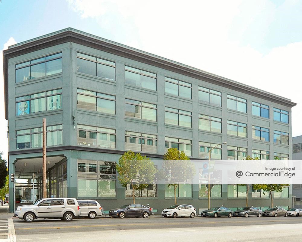 400 2nd Street