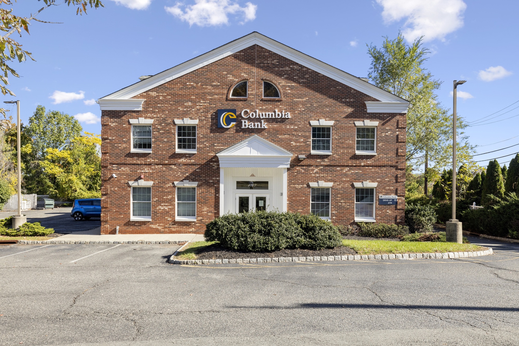 Cedar Grove Triple Net Retail Asset, Columbia Bank & Medical Space