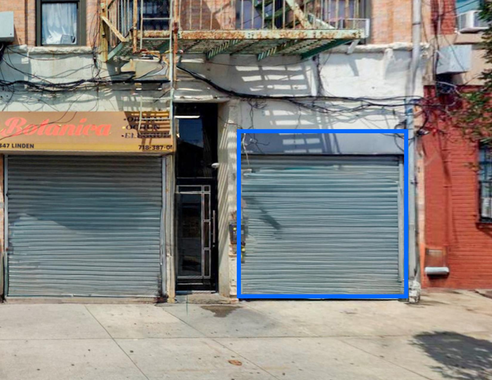 500 SF | 347 Linden Street | Retail Space with Glass Frontage for Lease