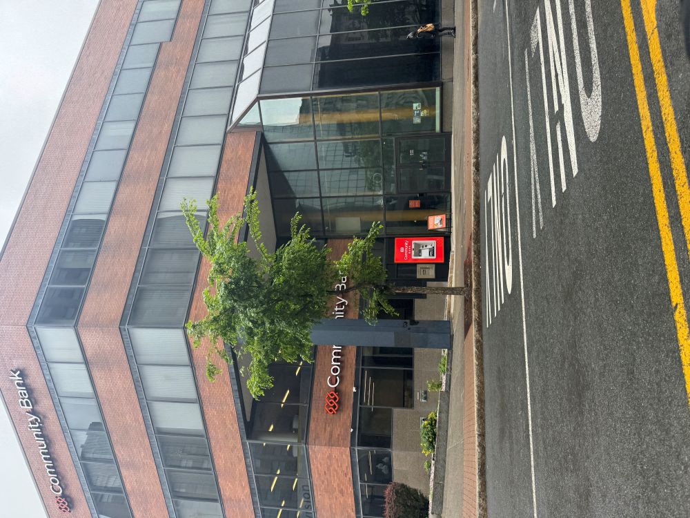 10 North Pearl Street