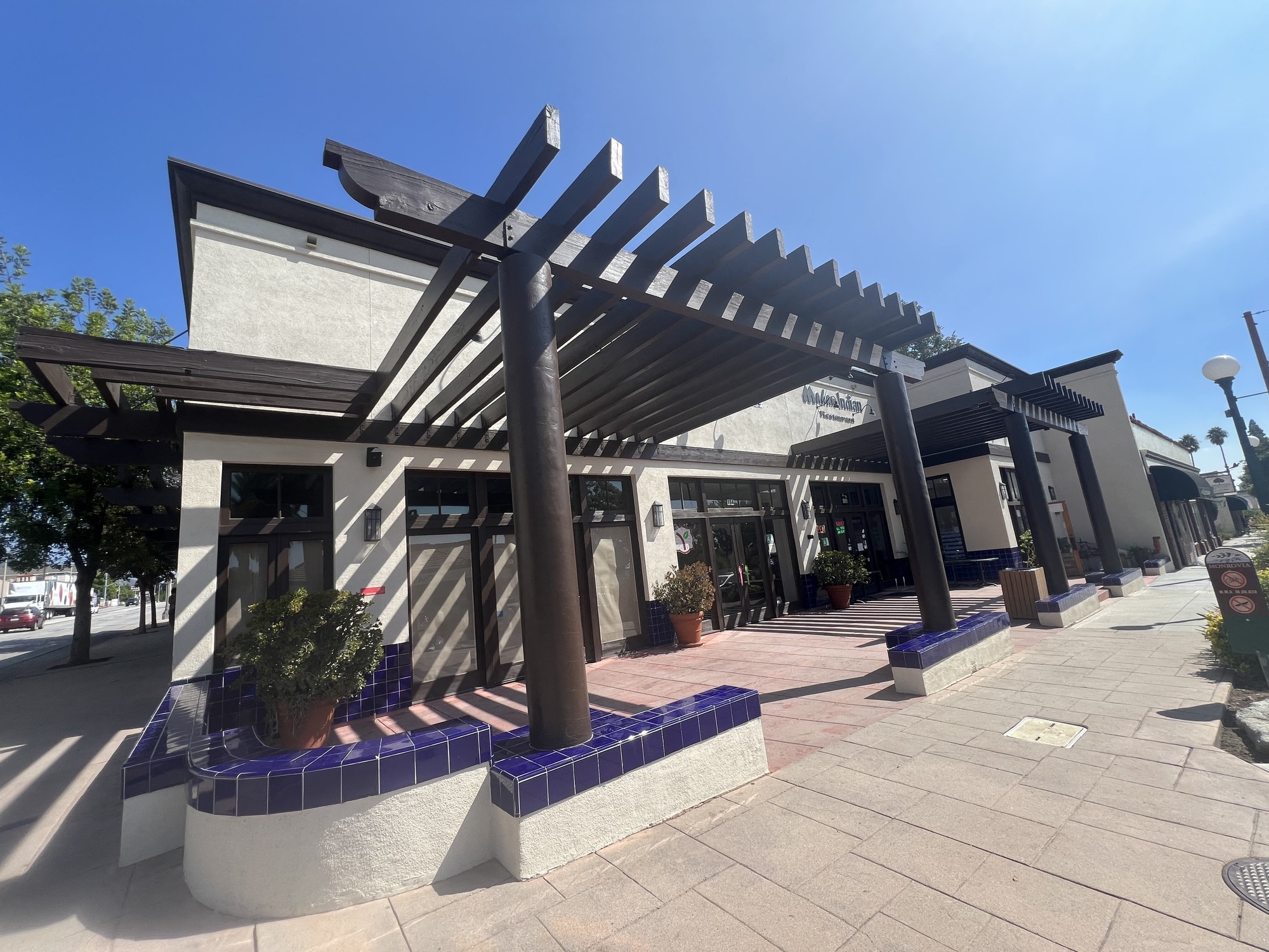 Former Starbucks â Monrovia