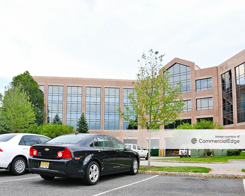 Park Avenue at Morris County - 100 Campus Drive
