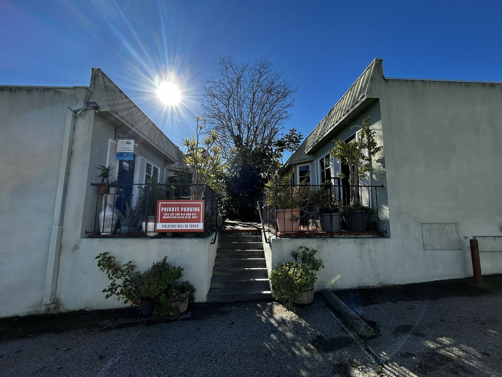 943-947 Manhattan Beach Blvd & 1137 Pine Ave