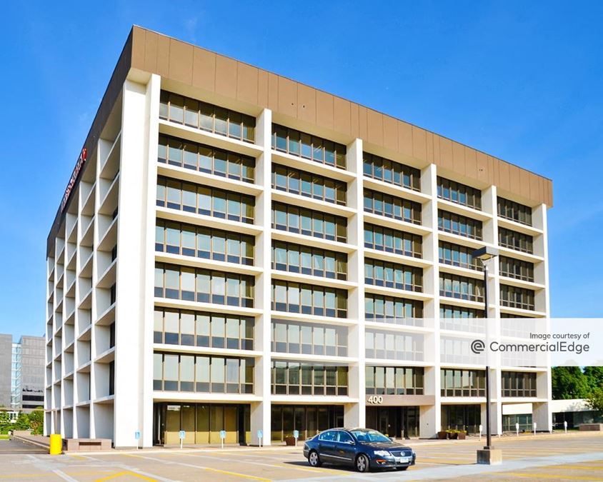 Metropoint - Building 400 - 400 Highway 169 South, Minneapolis, MN | Office Space