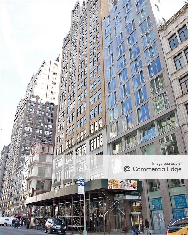245 Fifth Avenue