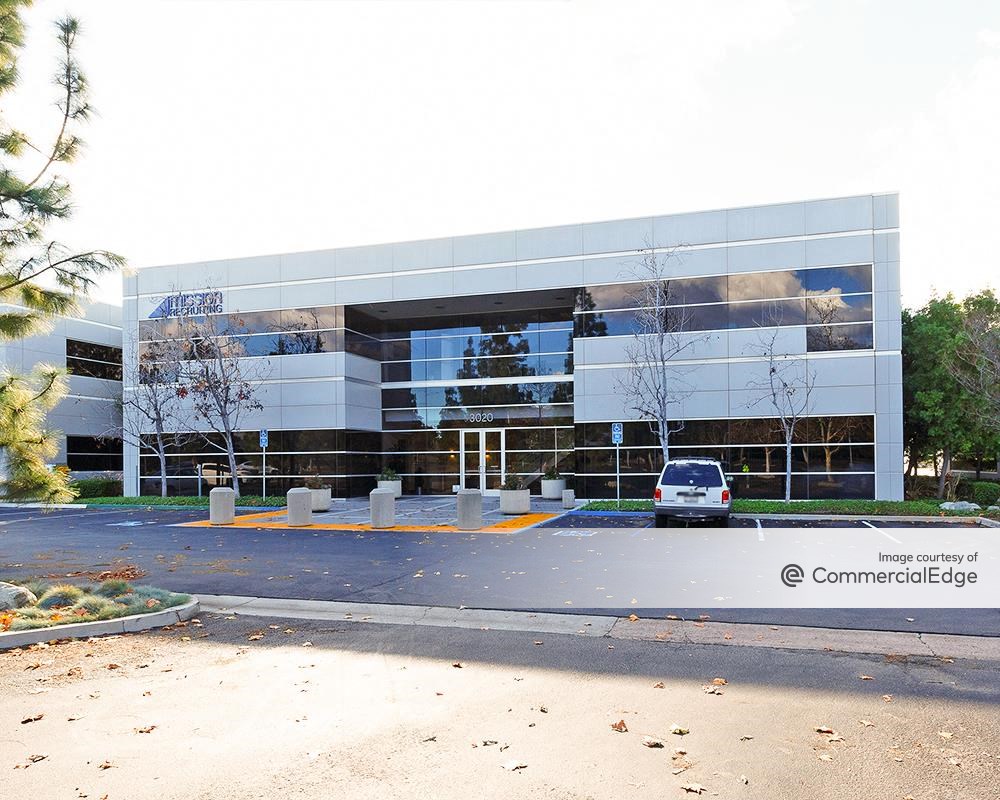 Brea Corporate Park - 3020 & 3060 Saturn Street