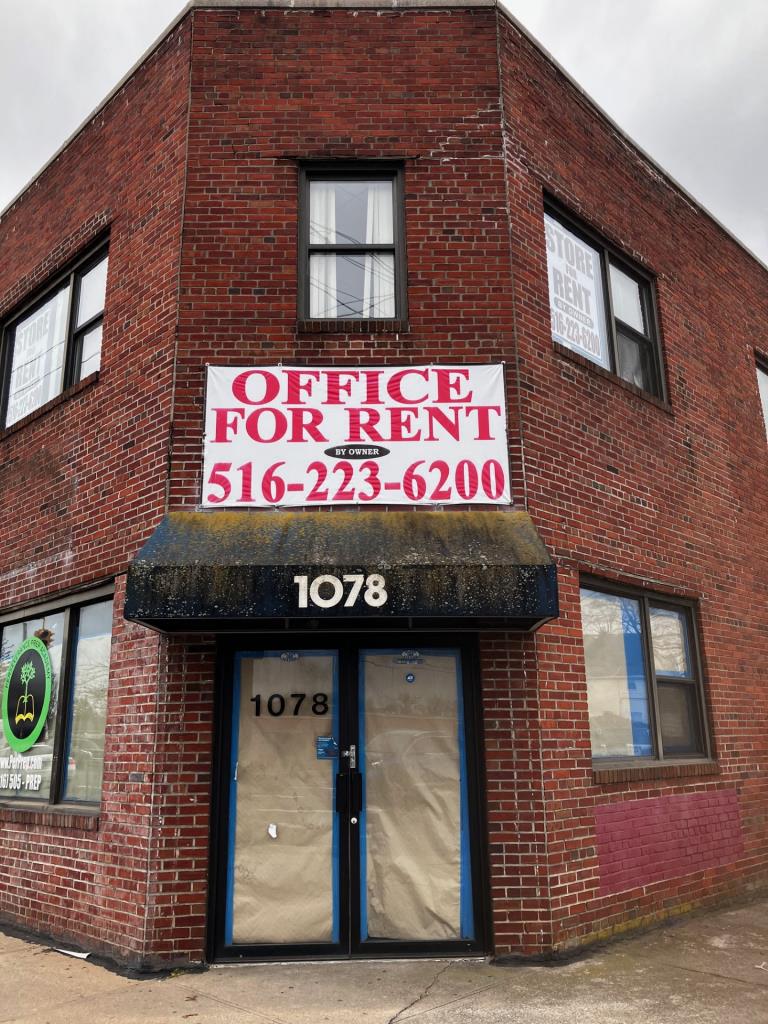 1078-1096 Grand Ave.