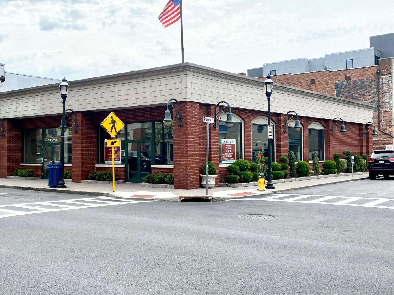 291-293 Halstead Ave