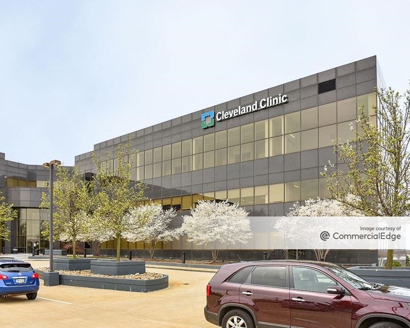 Cleveland Clinic Administrative Campus Building 4 3175 Science Park