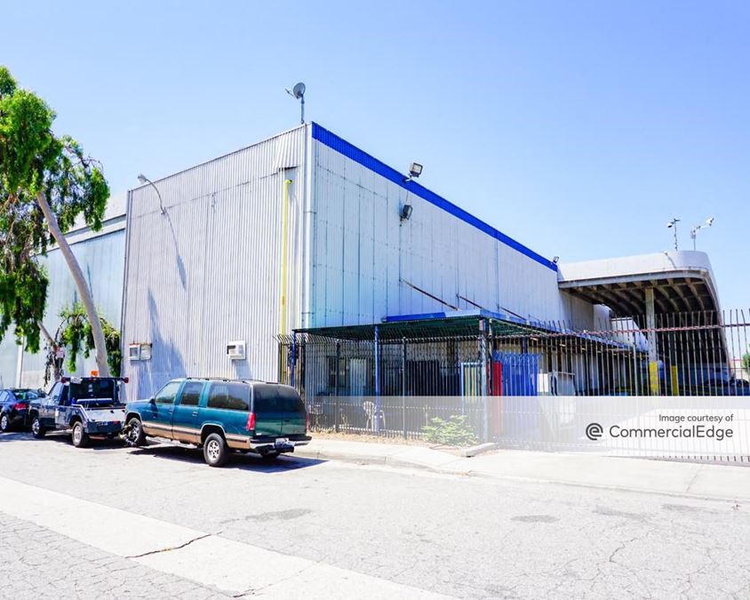 99 Cents Only Stores Headquarters - 4000 Union Pacific Avenue, Commerce