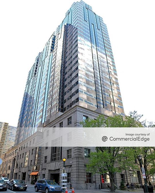 Two Logan Square - 100 North 18th Street, Philadelphia, PA ...