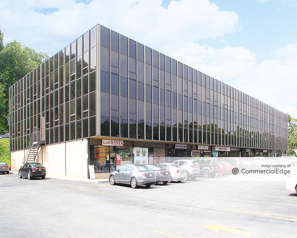 Scarsdale Plaza