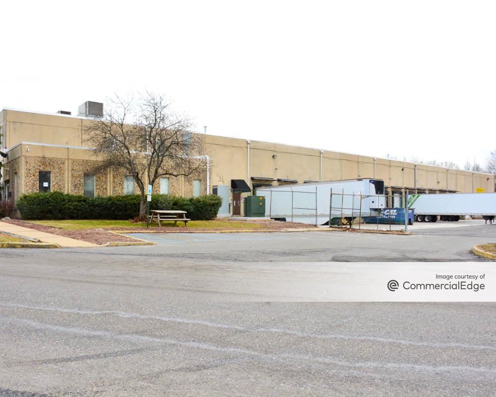 Highview Industrial Park - 40 Cotters Lane