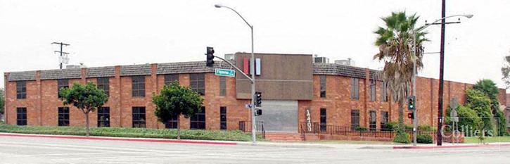 ±29,917 SF Industrial Building in Carson For Lease