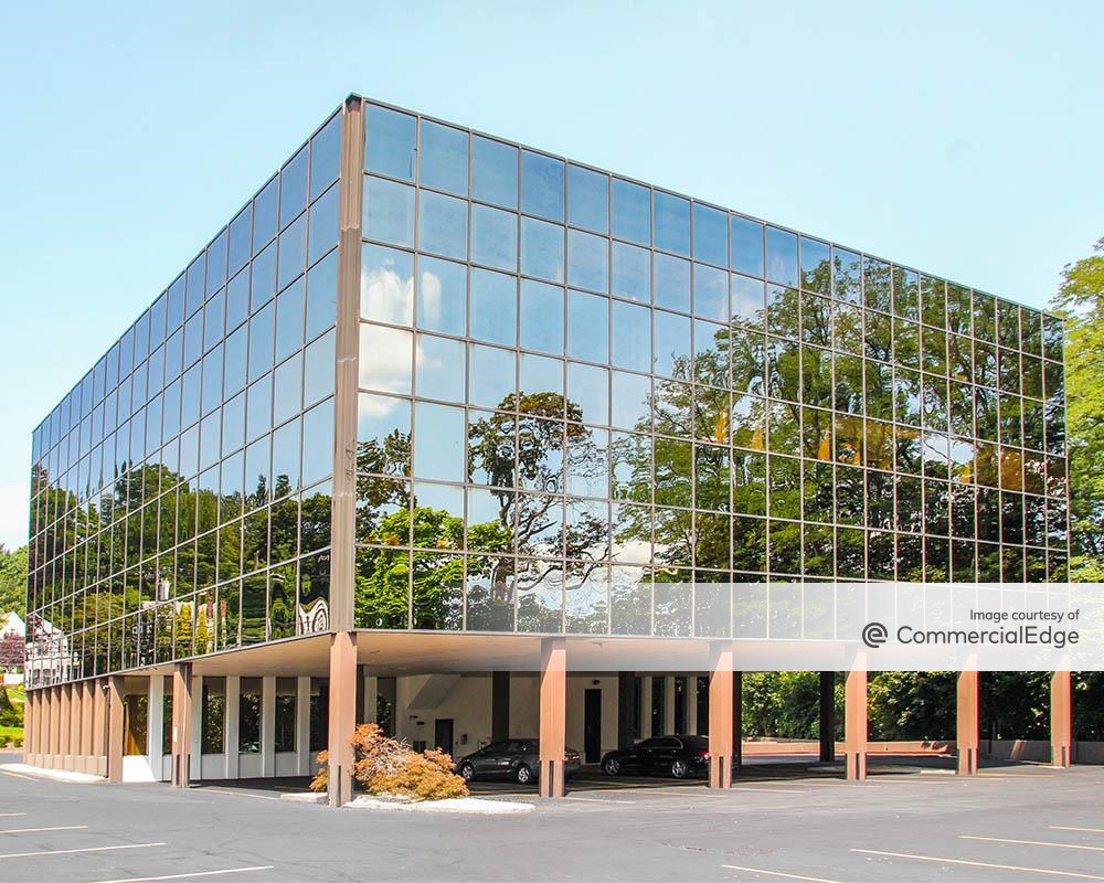 297 Knollwood Road