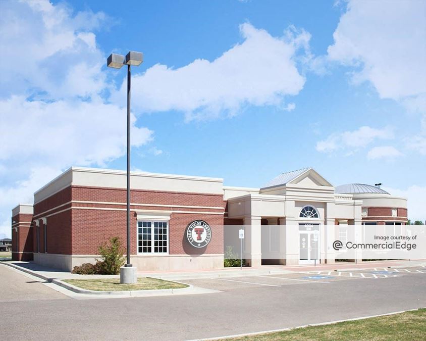 UMC Southwest Medical - HealthPoint - 4004 82nd Street, Lubbock, TX ...