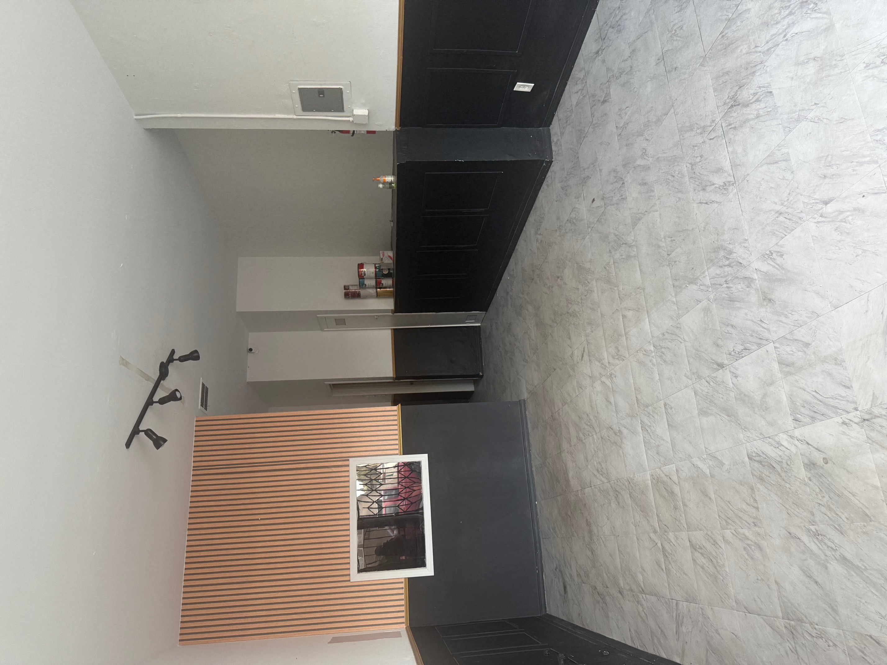 1136 E Pacific Coast Hwy