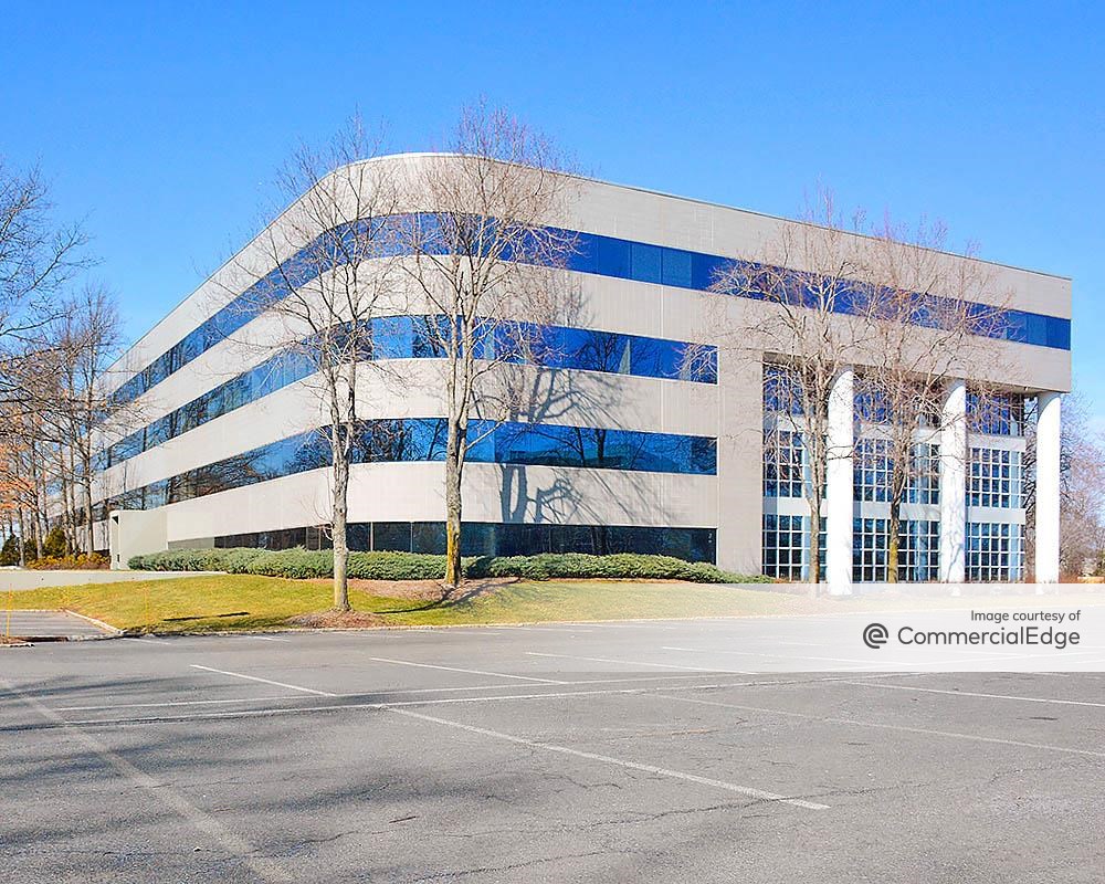 Atrium Corporate Park - 300 Atrium Drive