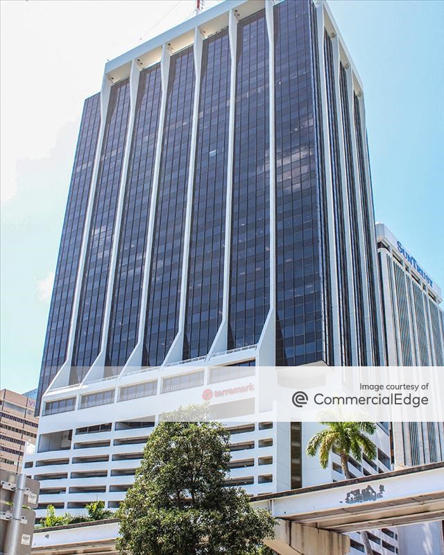 One Biscayne Tower