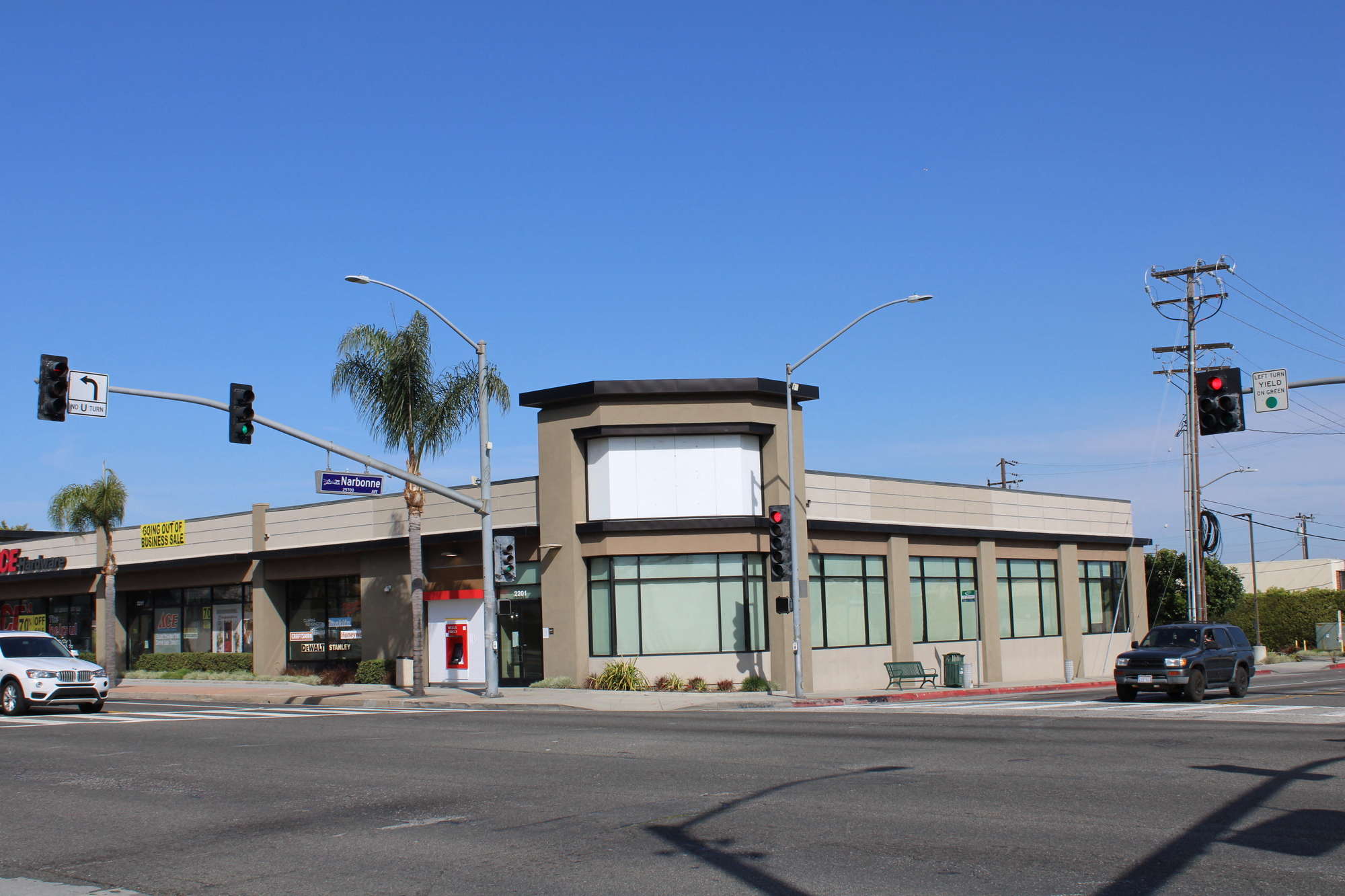 2201-2211 Pacific Coast Highway
